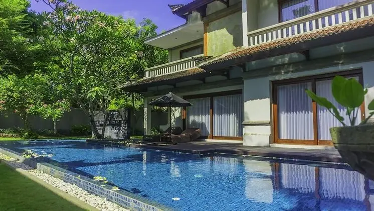 Villa, 4 Yatak Odası, Kişiye Özel Havuzlu