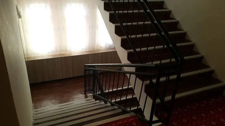 Dort Kisilik Balkonlu Oda