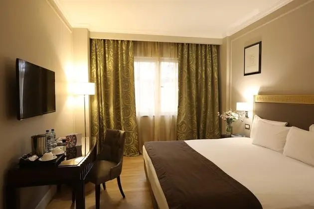 Large Double room with Balcony