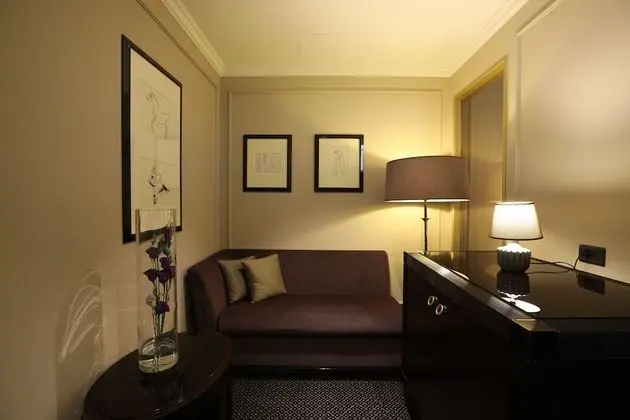 Yerevan Suite with Balcony