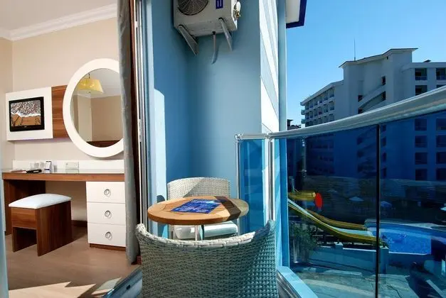 Anex Large Oda Balkon