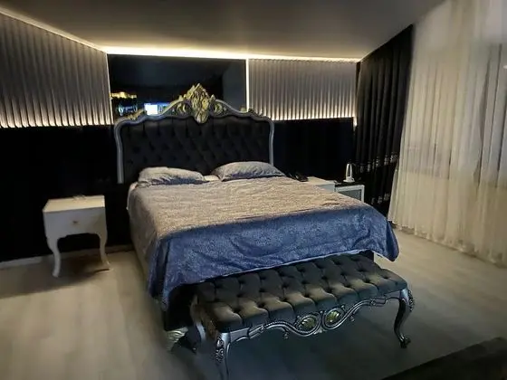 Deluxe Tek Büyük Yataklı Oda, Jakuzi, Şehir Manzaralı