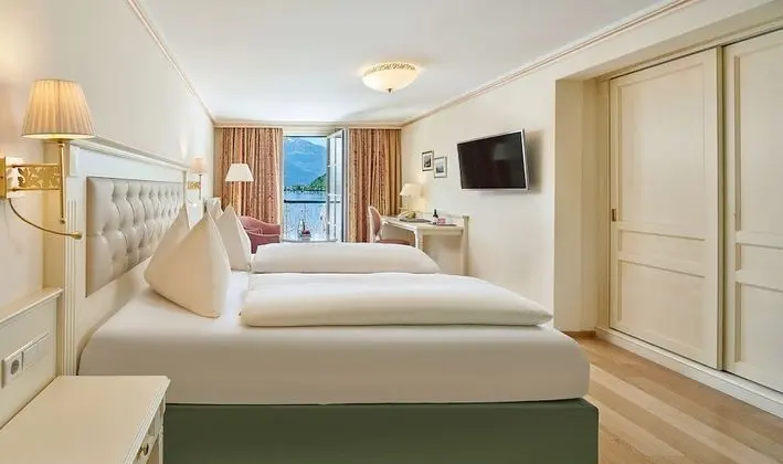 Comfort Tek Büyük Yataklı Oda, Göl Manzaralı