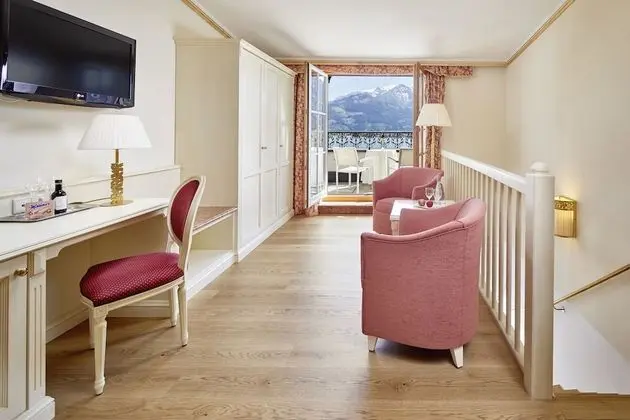 Superior Tek Büyük Yataklı Oda, Balkon, Göl Manzaralı