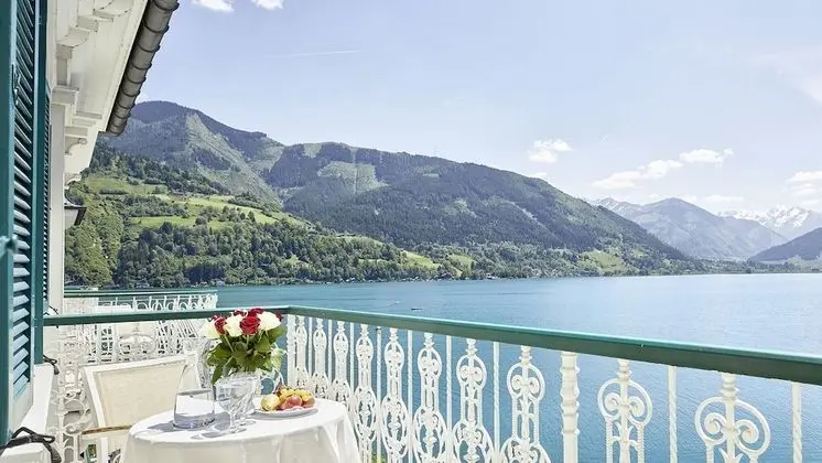 Superior Tek Büyük Yataklı Oda, Balkon, Göl Manzaralı
