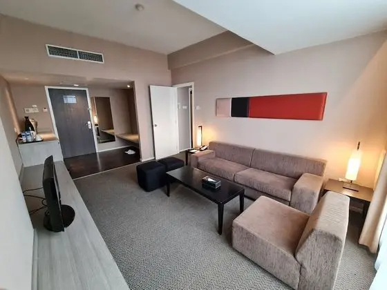 Junior Tek Büyük Yataklı Oda