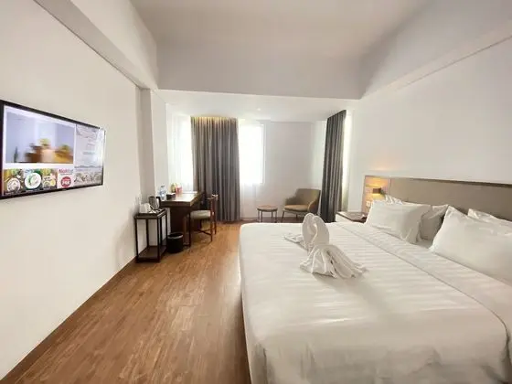 Deluxe Tek Büyük Yataklı Oda