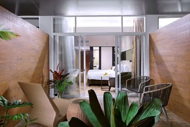 Oda, Balkon (Deluxe Cabana)