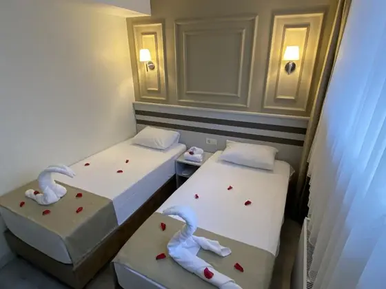 Ekonomik İki Ayrı Yataklı Oda