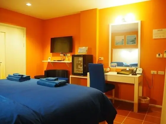 Deluxe Twin Room