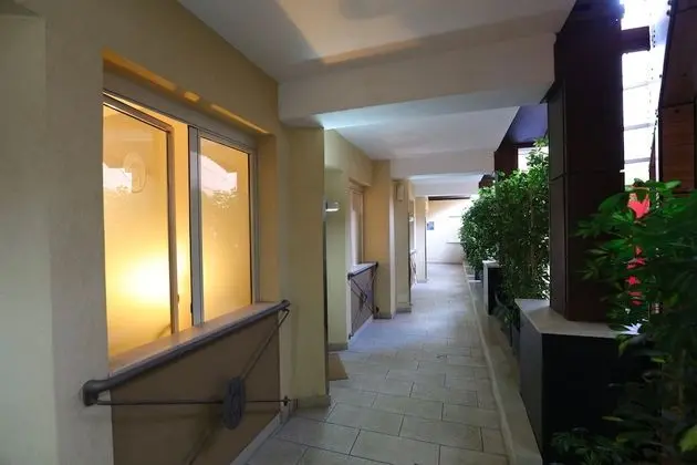 Standard Tek Büyük veya İki Ayrı Yataklı Oda, Zemin Kat