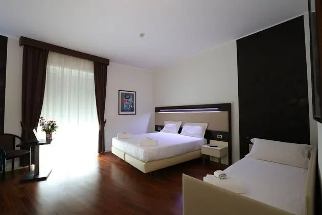 Superior Tek Büyük veya İki Ayrı Yataklı Oda, Şehir Manzaralı