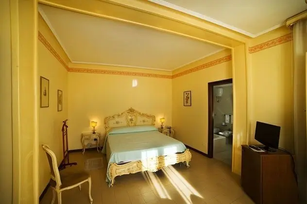 Tek Kişilik Oda, Bahçe Manzaralı