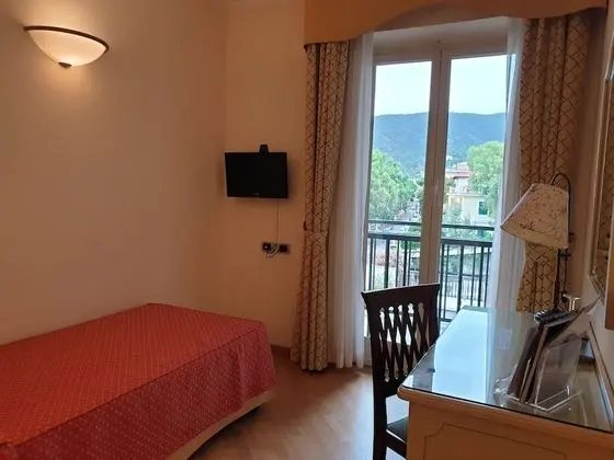 Standard Tek Kişilik Oda