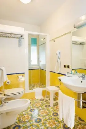 Superior Tek Büyük Yataklı Oda, Bahçe Manzaralı