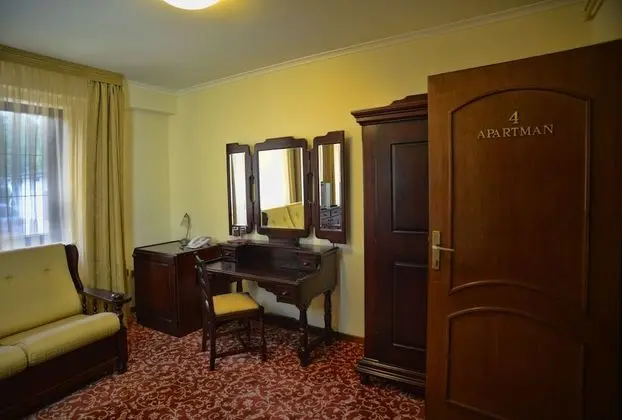 Comfort Tek Büyük Yataklı Oda, Bahçe Manzaralı