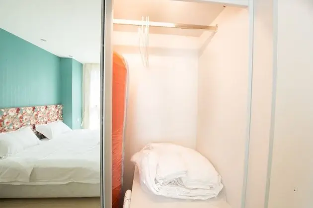 1-Bedroom Condo with Garden View