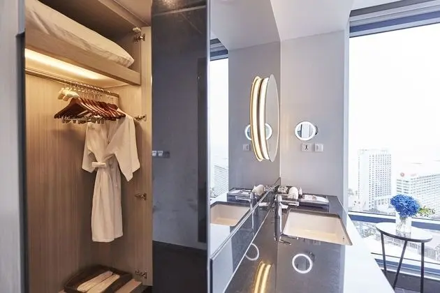 Panoramic Suite with Sea View