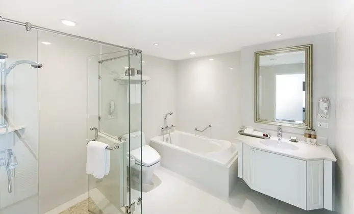 Three Bedroom Executive Suite