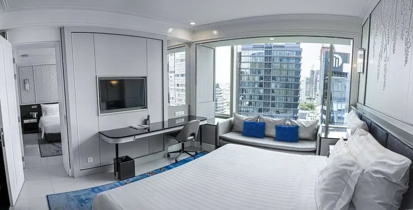 Signature Connecting Room