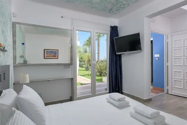 Design Villa, 4 Yatak Odası, Kişiye Özel Havuzlu, Deniz Manzaralı