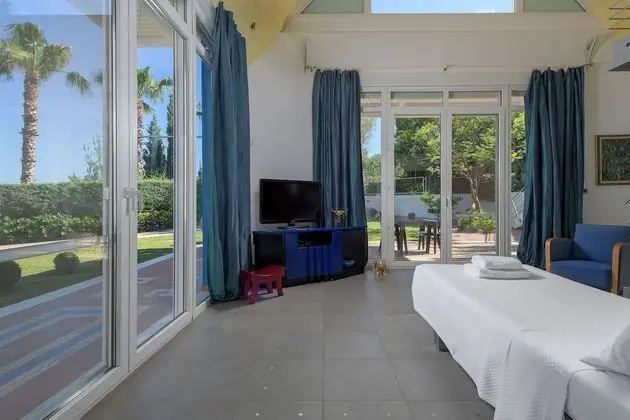 Design Villa, 4 Yatak Odası, Kişiye Özel Havuzlu, Deniz Manzaralı