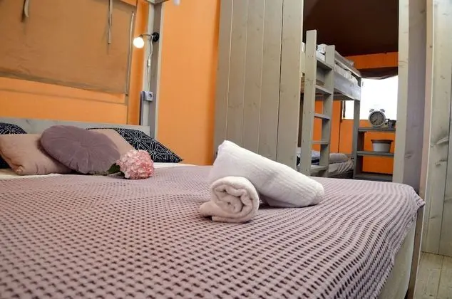 Family Çadır, 2 Yatak Odası, Havuz Manzaralı