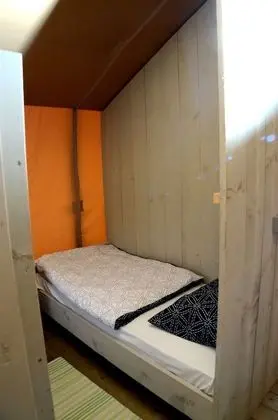 Family Çadır, 2 Yatak Odası, Havuz Manzaralı