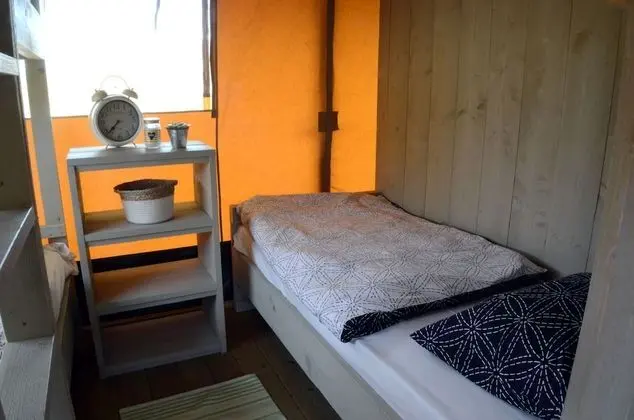 Family Çadır, 2 Yatak Odası, Havuz Manzaralı