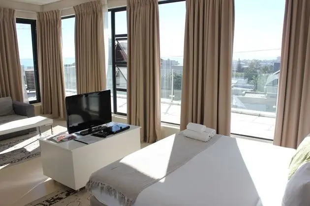 Sea-View Wing Suites Top Level (DELUXE)