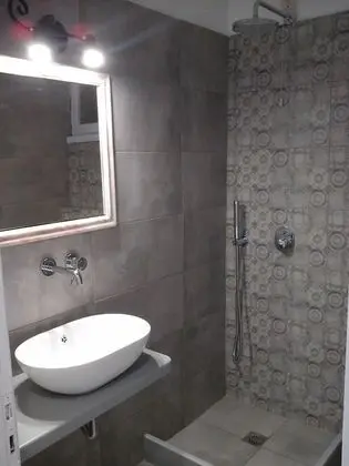 Standard Üç Kişilik Oda