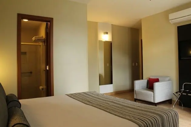 Deluxe Tek Büyük veya İki Ayrı Yataklı Oda
