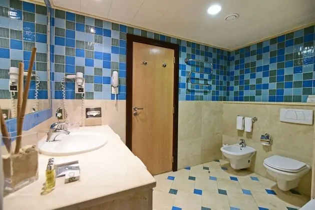 Classic Tek Büyük veya İki Ayrı Yataklı Oda, Resort Manzaralı