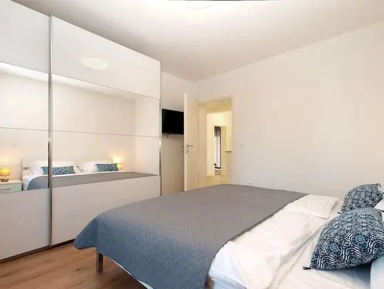 Villa, Birden Çok Yatak Odası, Şömine