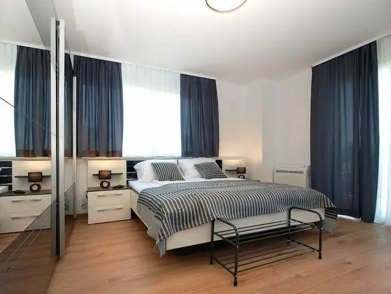 Villa, Birden Çok Yatak Odası, Şömine