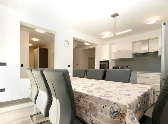 Villa, Birden Çok Yatak Odası, Şömine