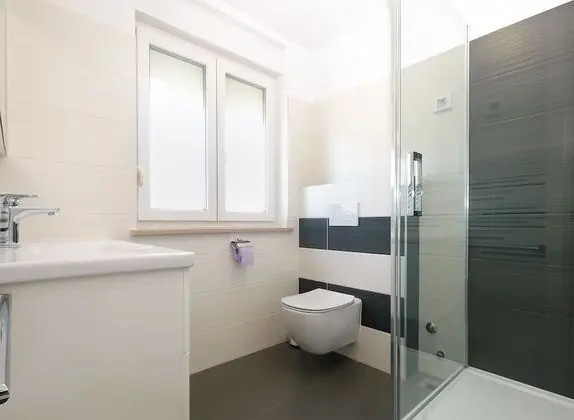 Villa, Birden Çok Yatak Odası, Şömine