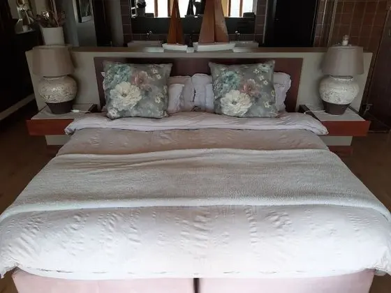 Luxury Oda, 1 En Büyük (King) Boy Yatak, Buzdolabı, Nehir Manzaralı