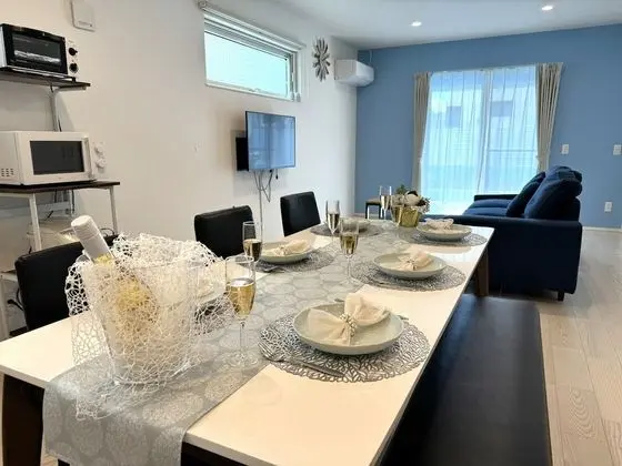 Deluxe Villa, 4 Yatak Odası, Sigara İçilmez, Havuz Manzaralı