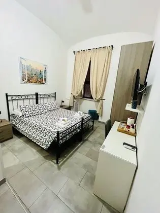 Tek Büyük veya İki Ayrı Yataklı Oda (Vittoria)