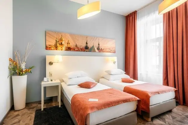 Deluxe Tek Büyük veya İki Ayrı Yataklı Oda