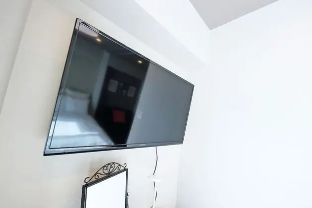 Basic Tek Büyük Yataklı Oda