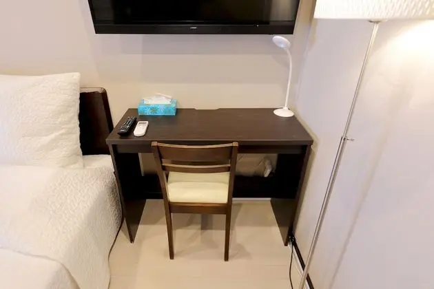 Business Tek Büyük Yataklı Oda