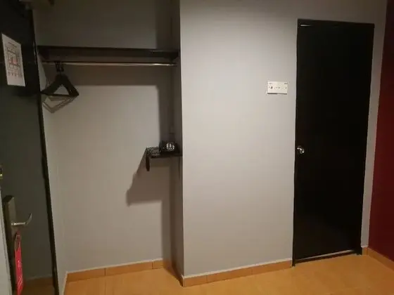 Deluxe Tek Büyük Yataklı Oda, Penceresiz