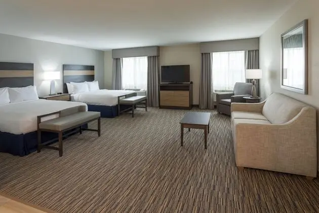 Oda, Birden Çok Yatak, Engellilere Uygun (Accessible Double Queen Suite)