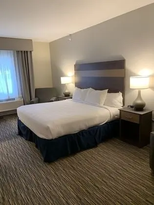 Standard Oda, 1 En Büyük (King) Boy Yatak (Single King)