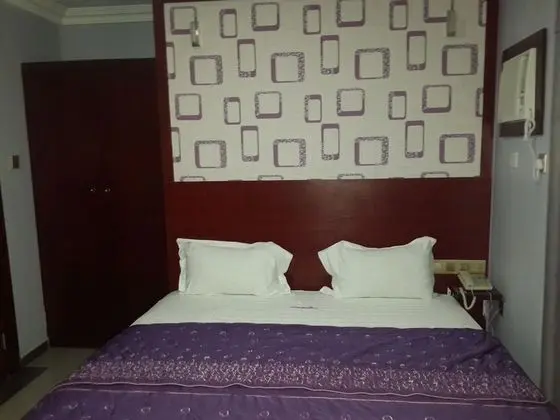 Standard Oda, Buzdolabı, Şehir Manzaralı