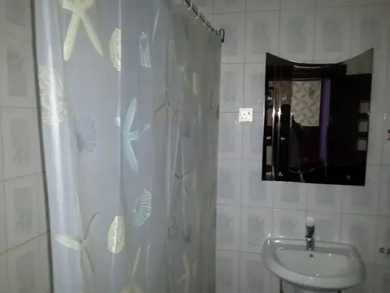 Standard Oda, Buzdolabı, Şehir Manzaralı