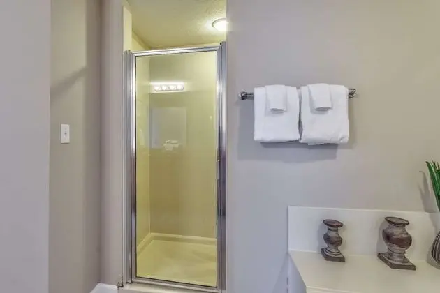 Daire (Grandview East 903 (3/2))