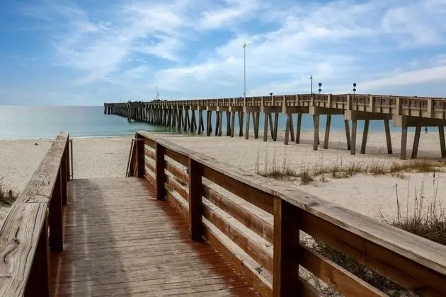 Daire (Grandview East 903 (3/2))
